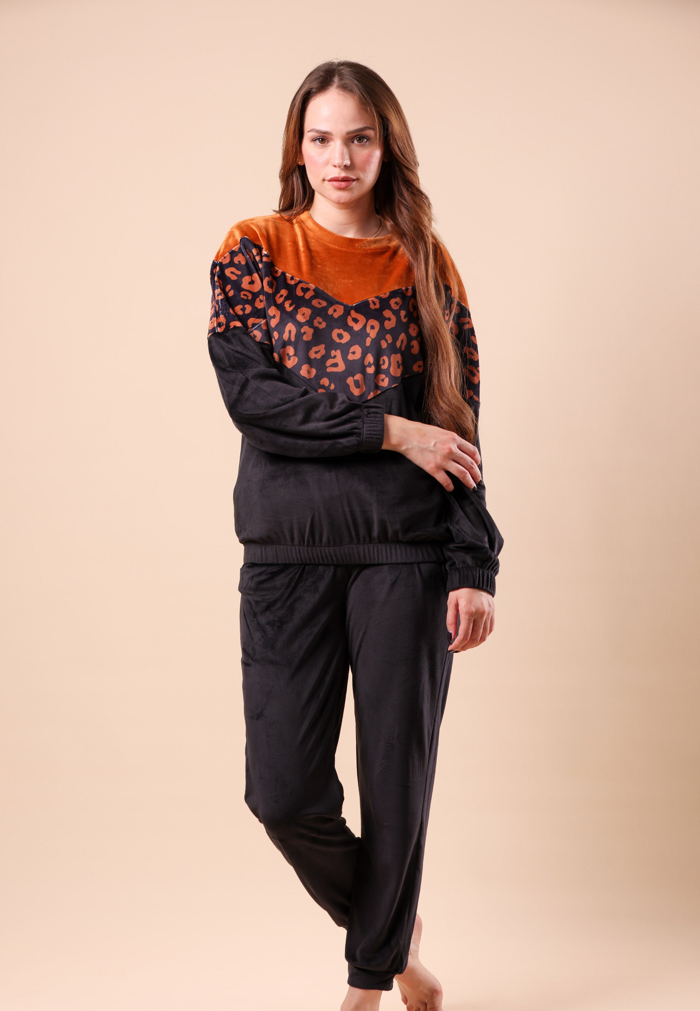 PO-JP-VENISIA-137-FW23 LEO 3