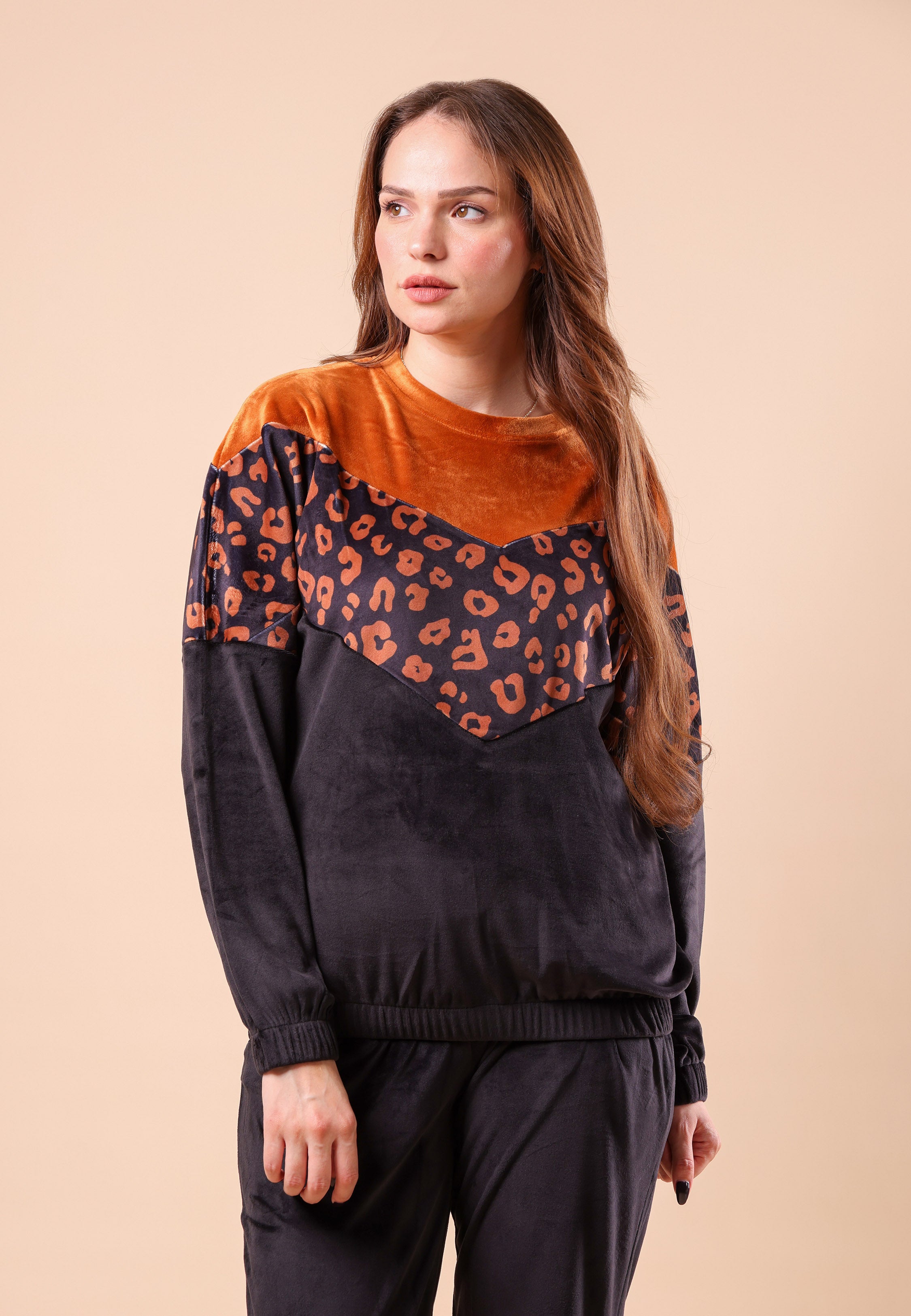 PO-JP-VENISIA-137-FW23 LEO 3