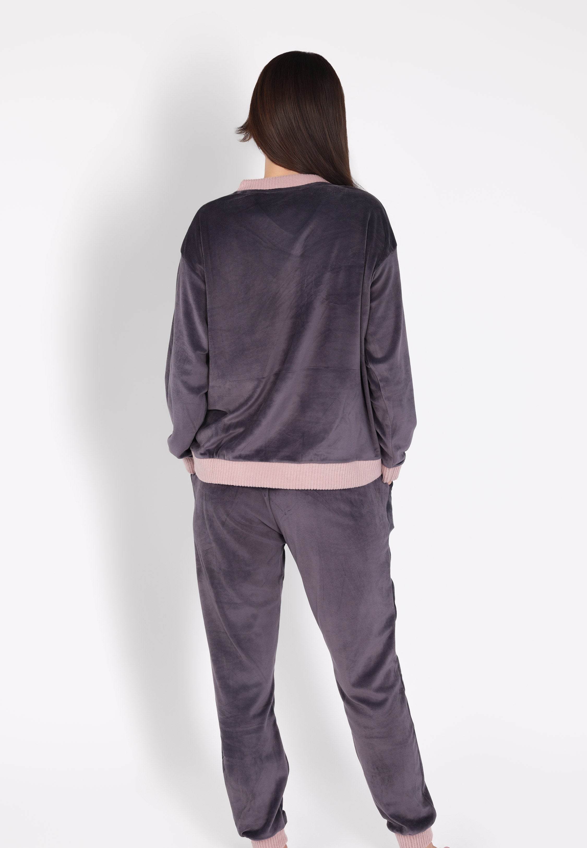 Ensemble pyjama col V à poche | Collection Velvet MLC