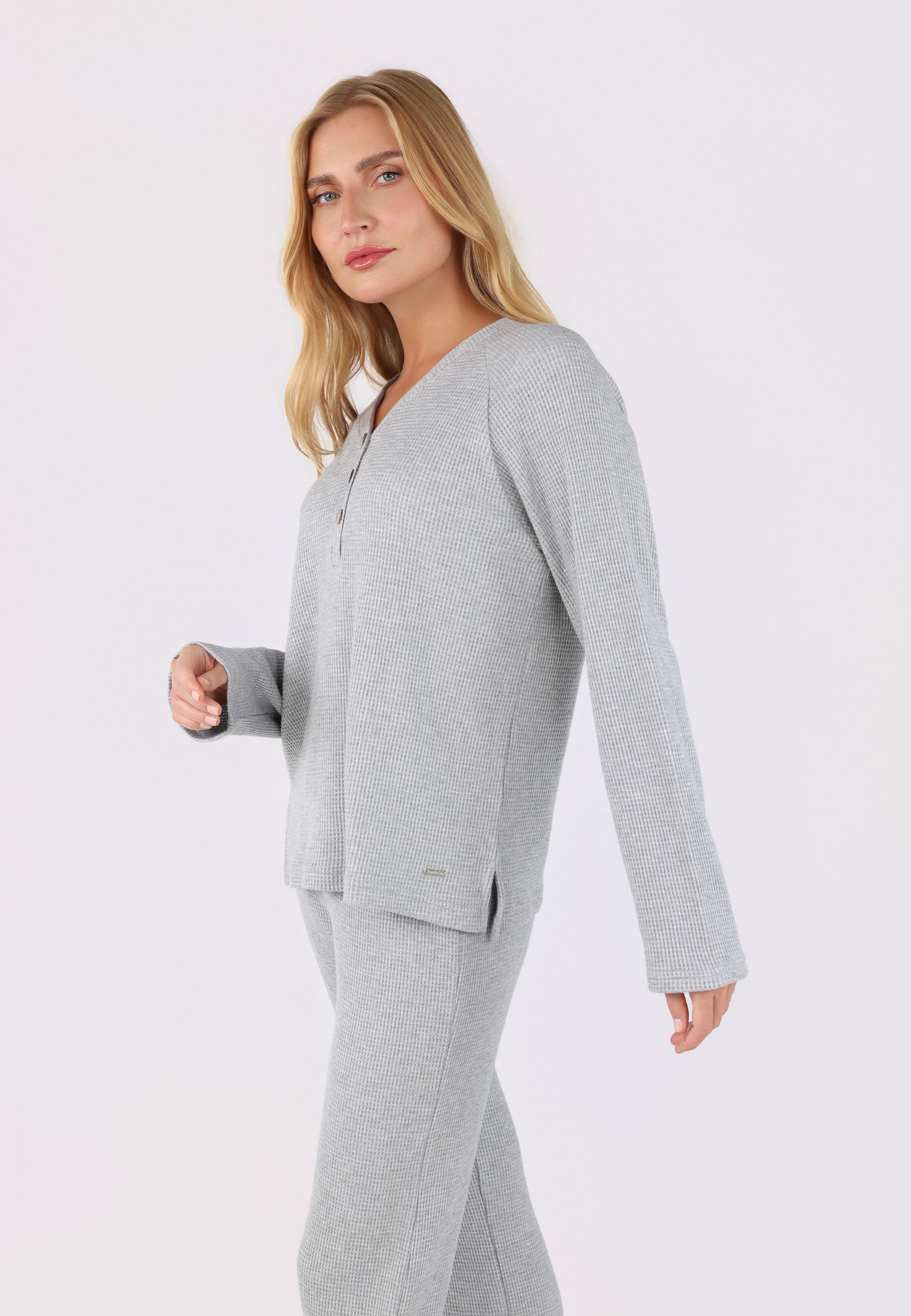Ensemble pyjama à col V et boutons | Collection Waffle