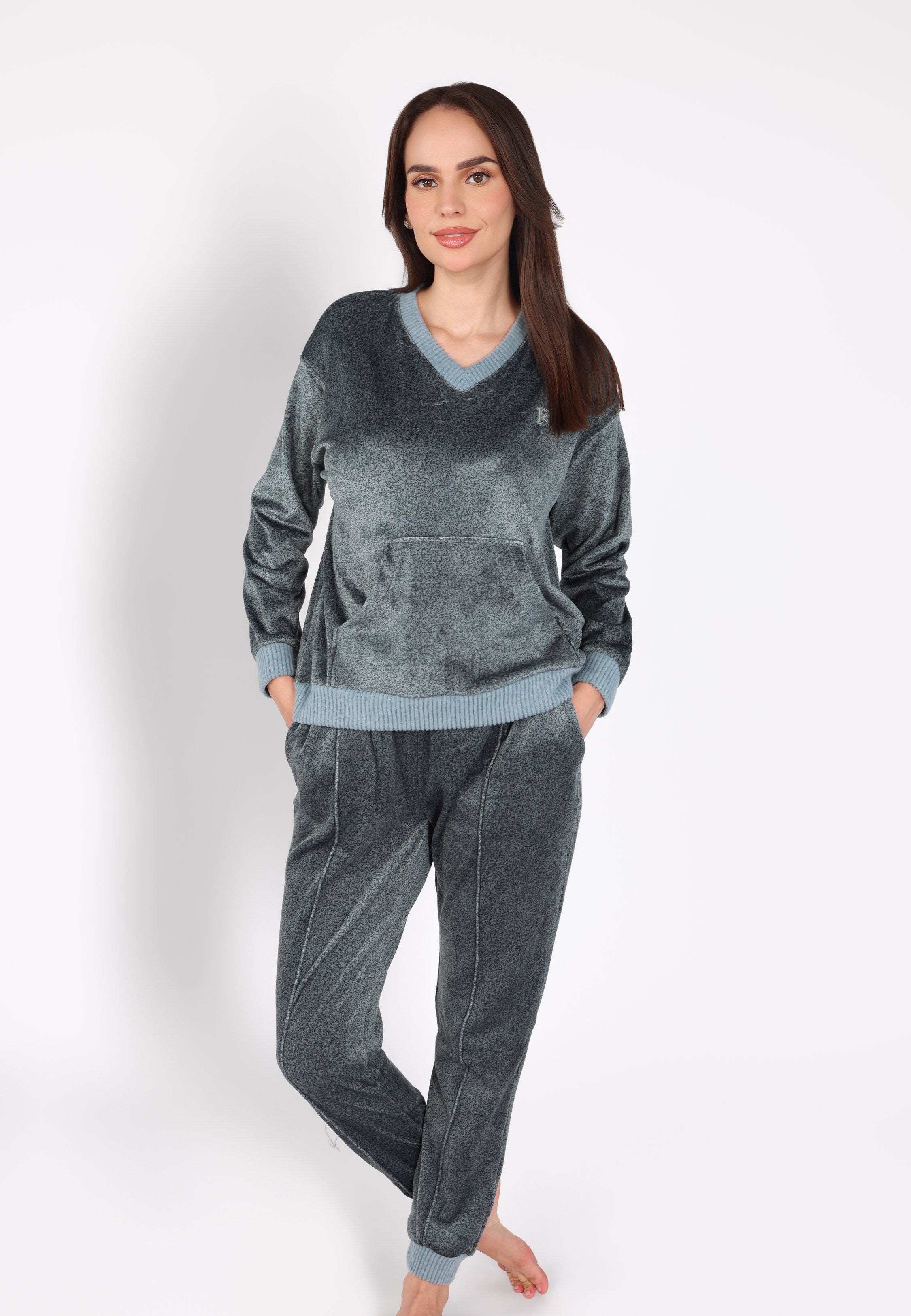 Ensemble pyjama col V à poche | Collection Velvet MLC