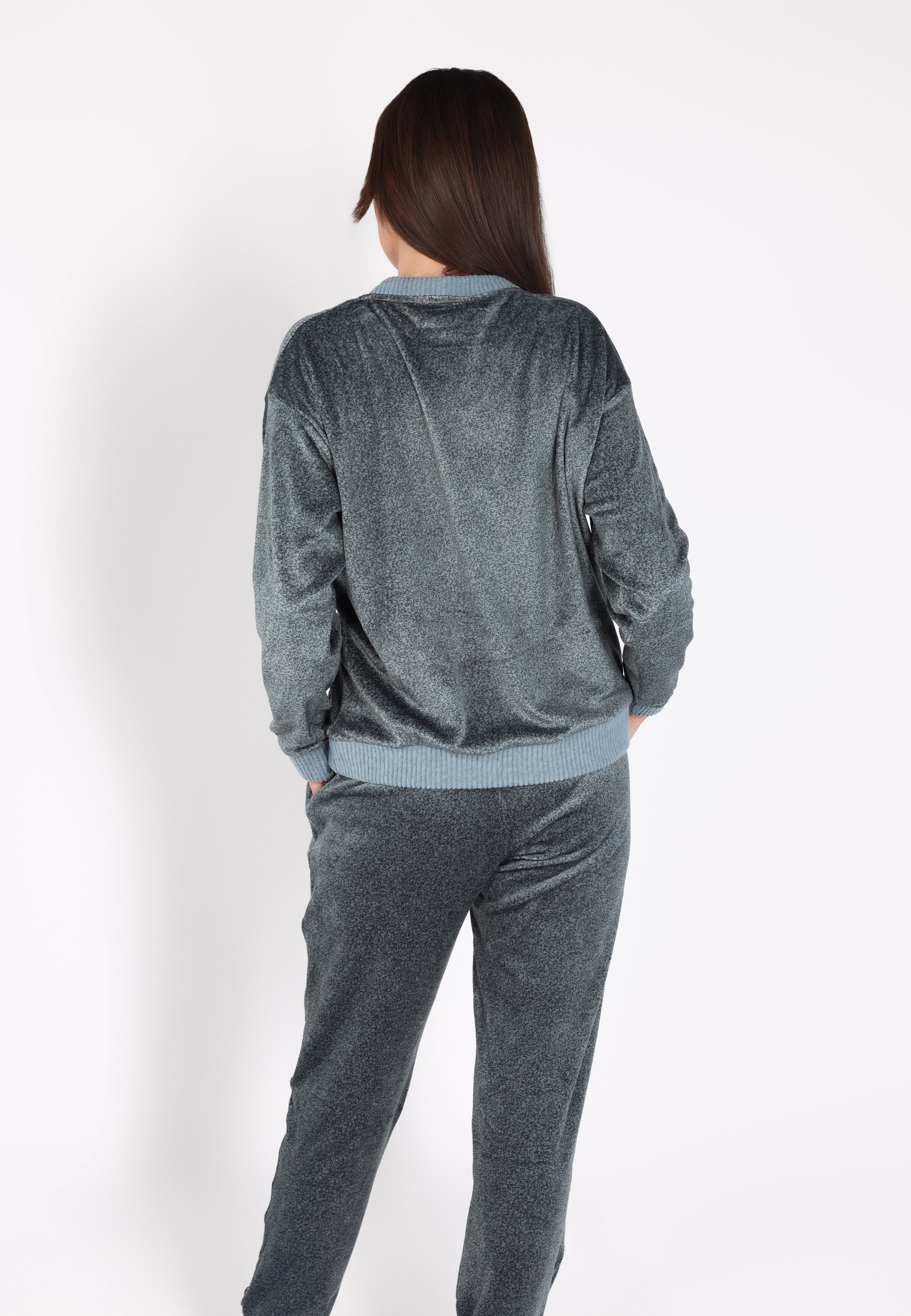 Ensemble pyjama col V à poche | Collection Velvet MLC