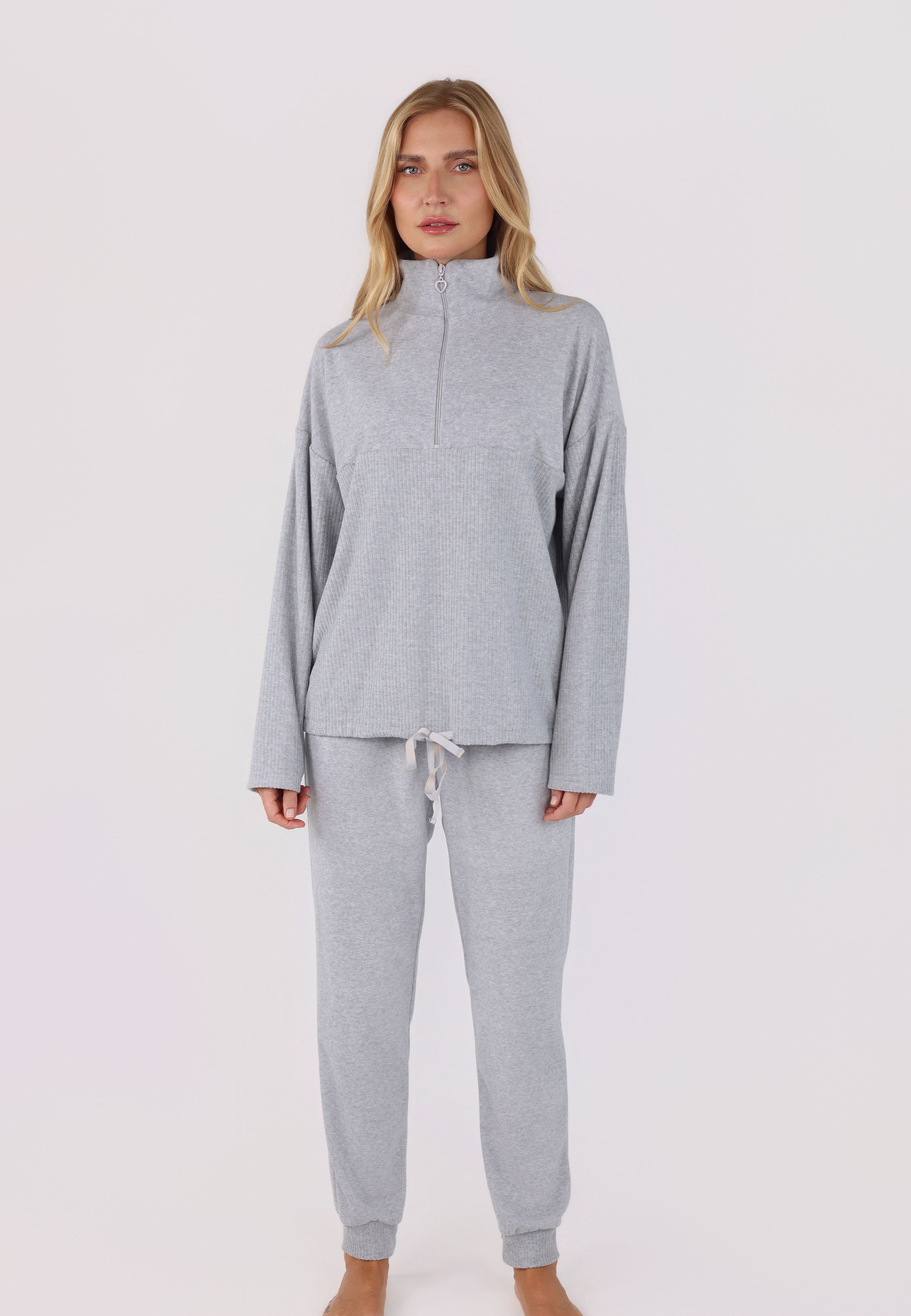 Ensemble Loungewear Col Zippé | Collection Relief