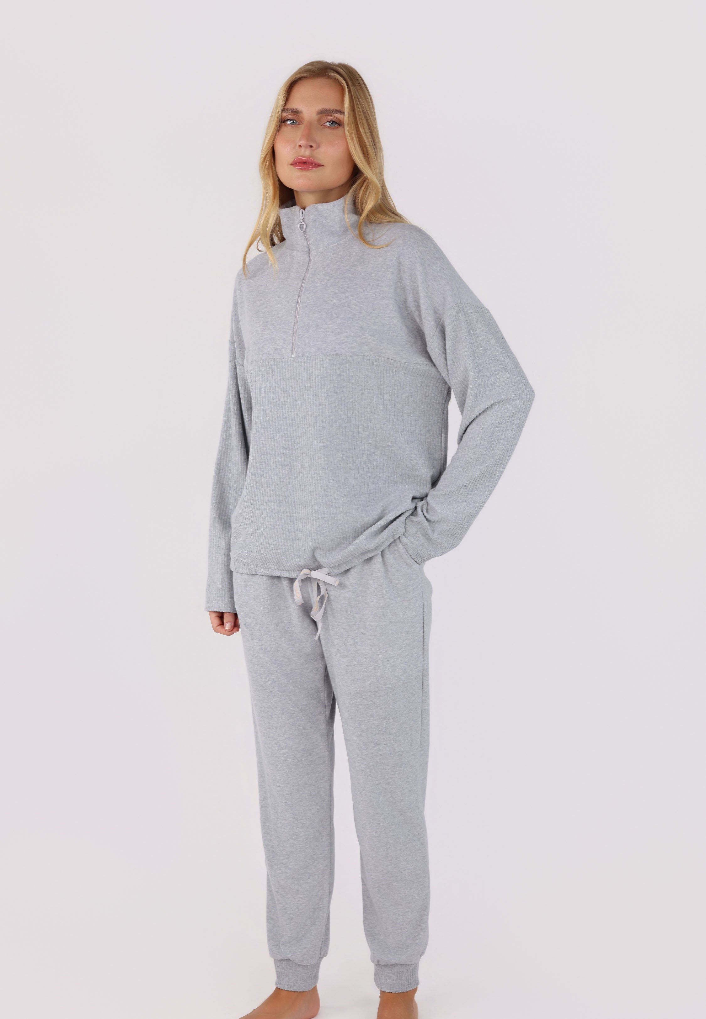 Ensemble Loungewear Col Zippé | Collection Relief