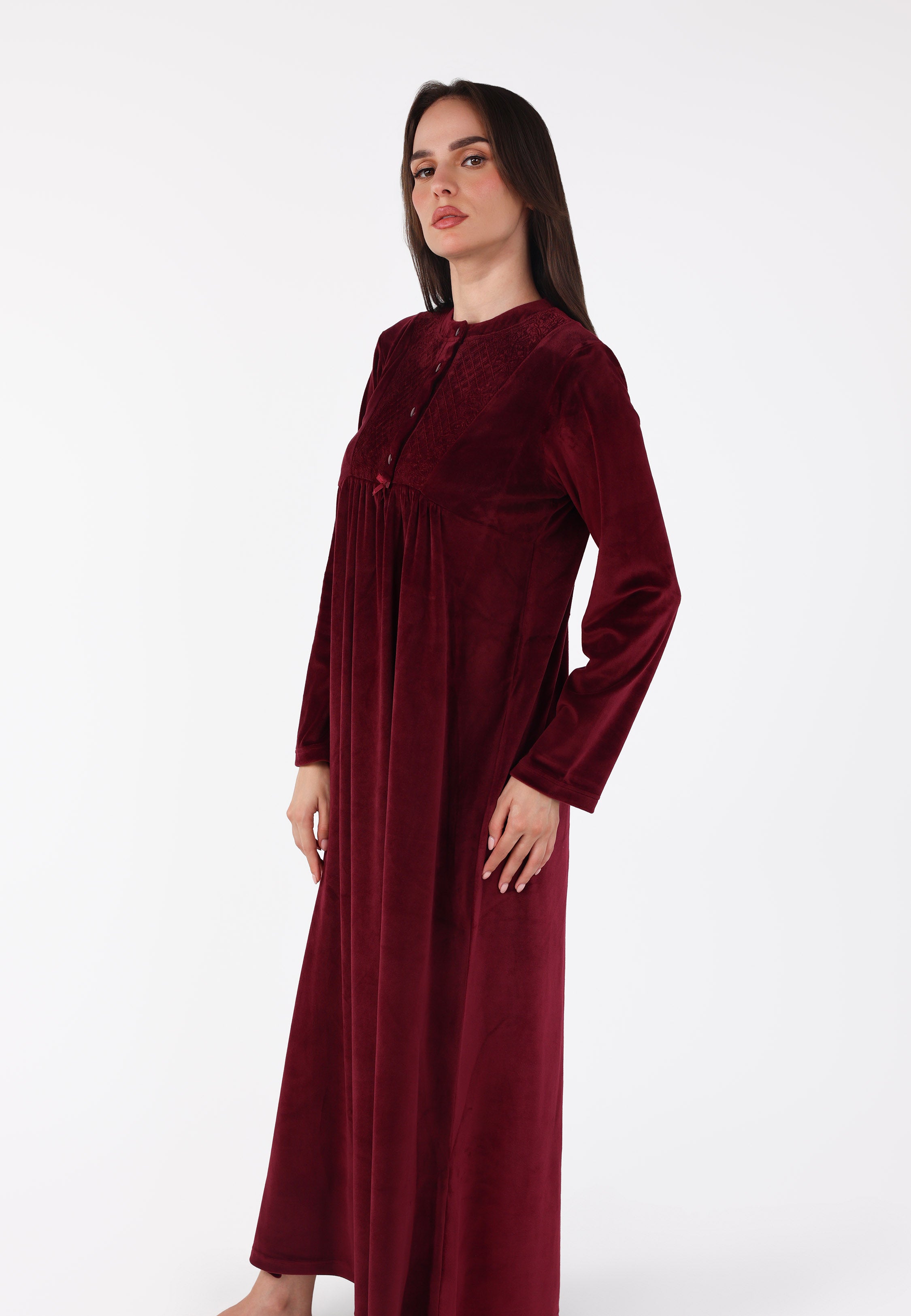 Robe de nuit longue en velours avec détail matelassé