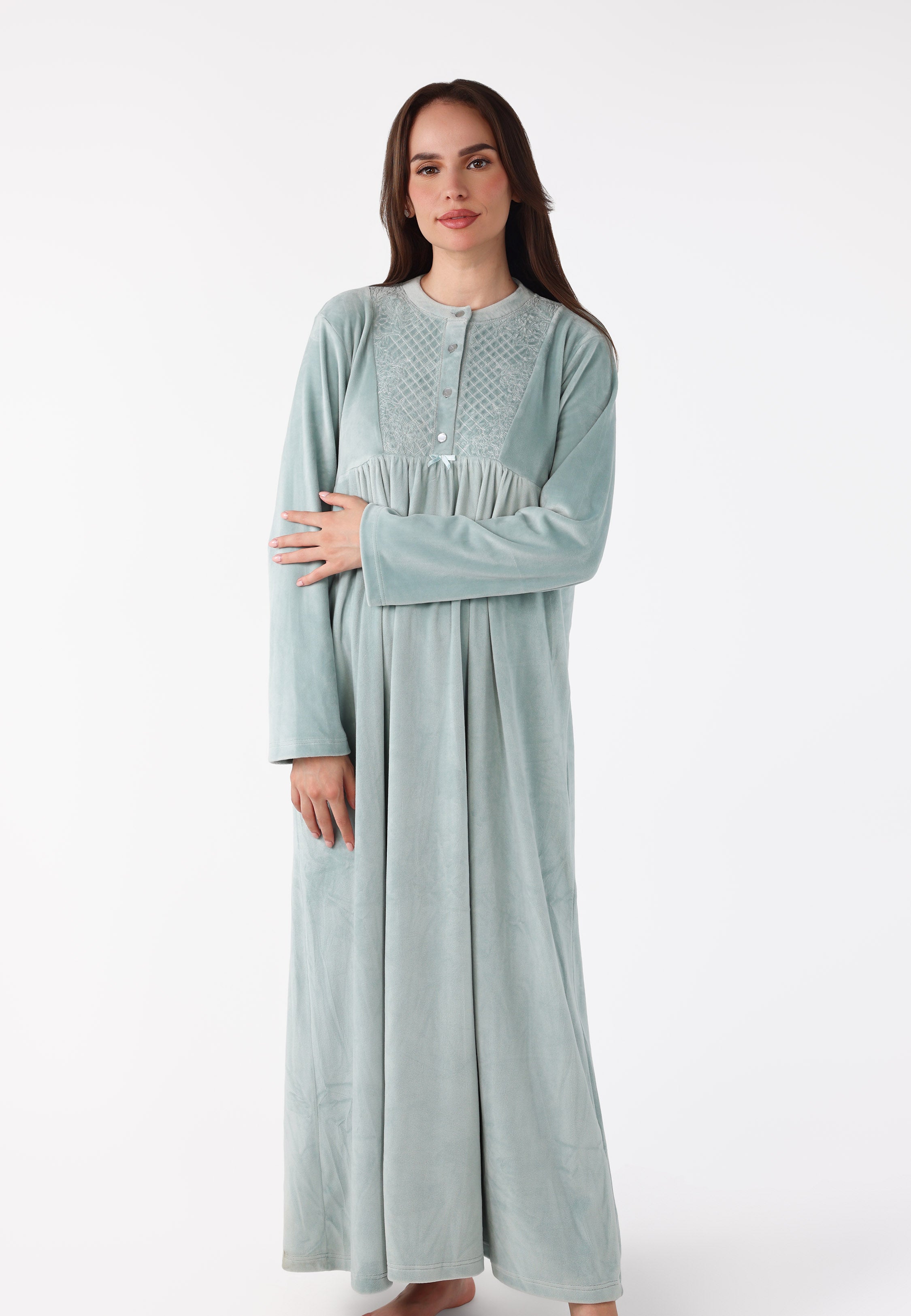 Robe de nuit longue en velours avec détail matelassé