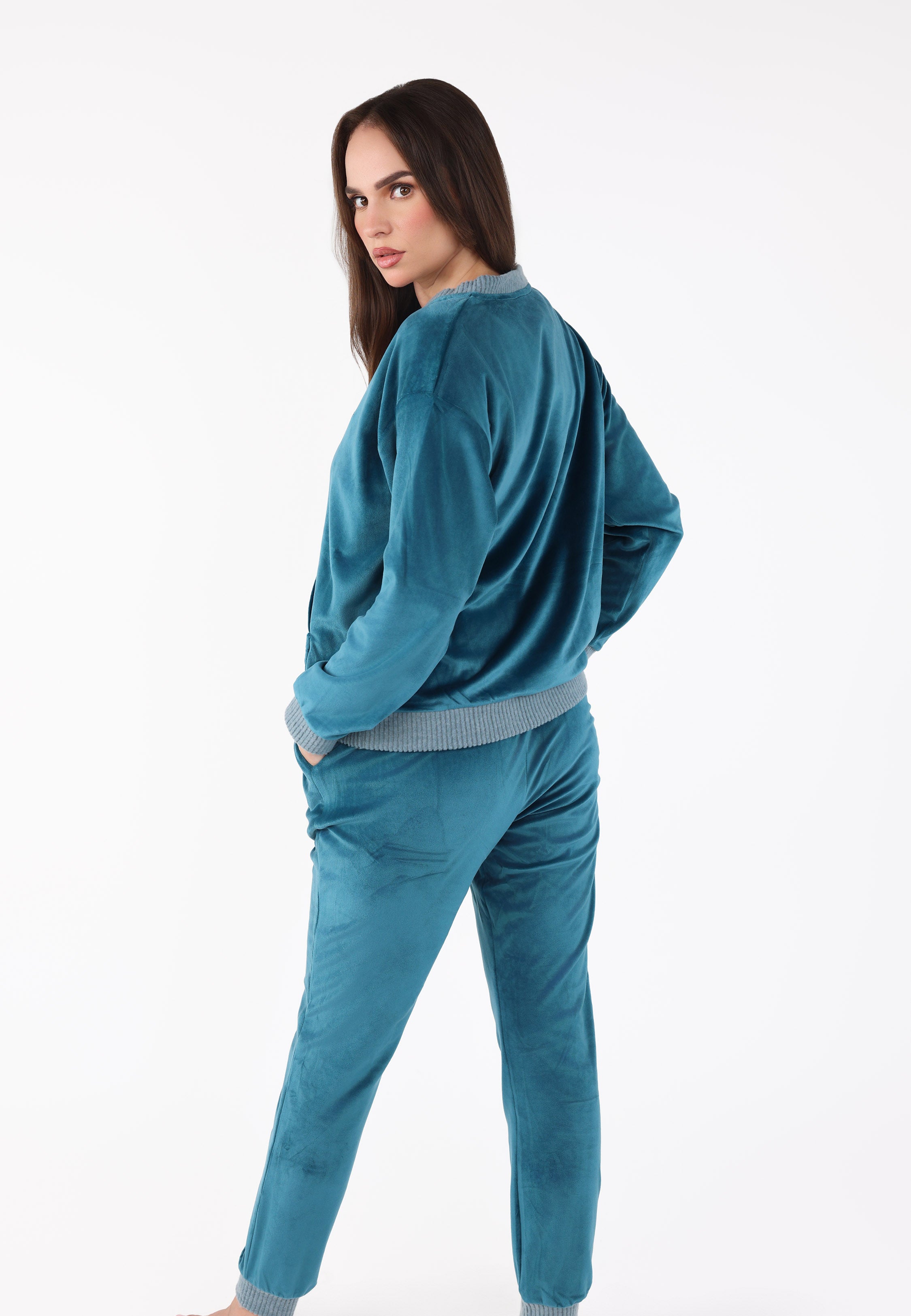 Ensemble pyjama col V à poche | Collection Velvet MLC
