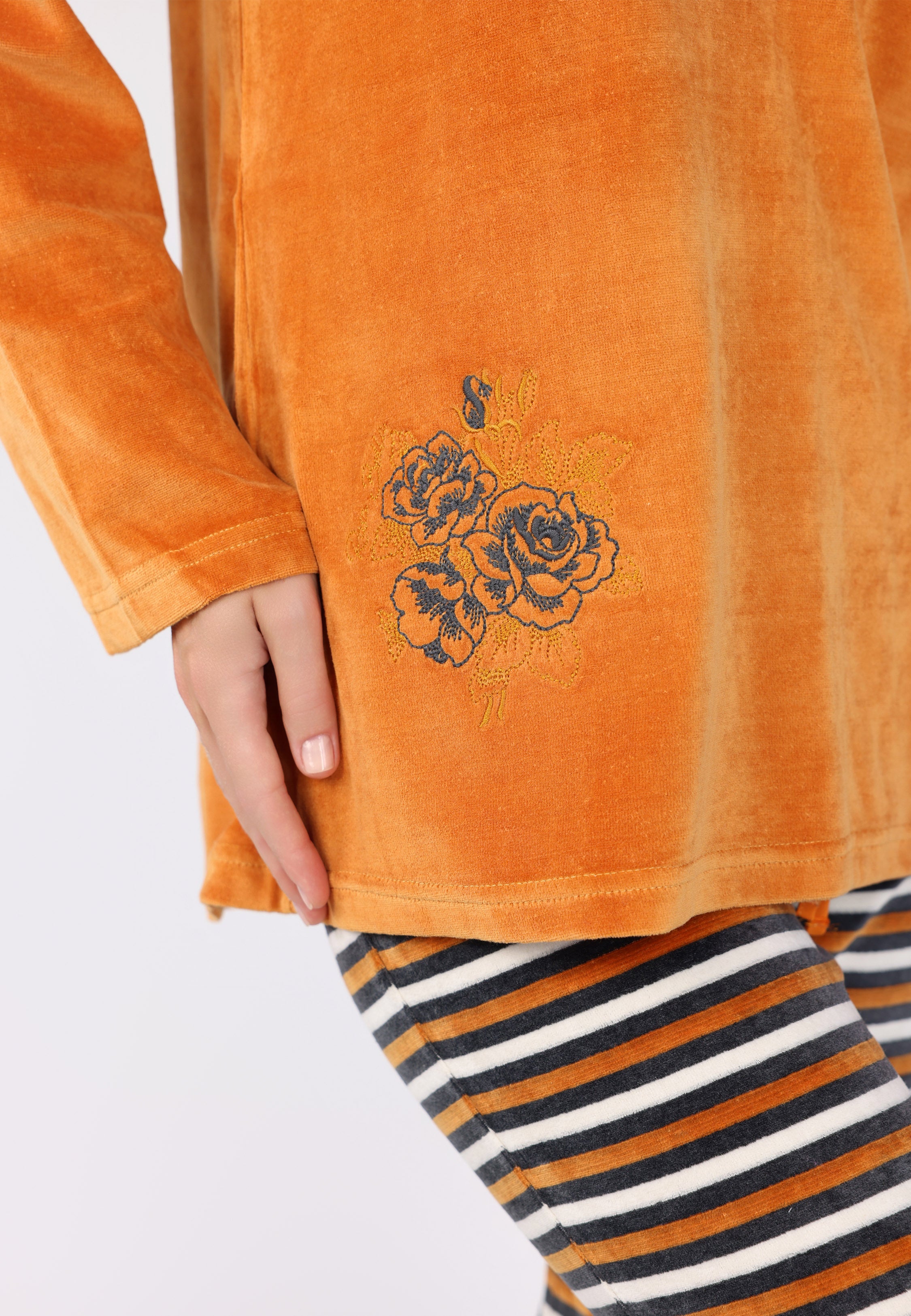 PO-RP-HK13-048-FW24 LA DOUCEUR D'HIVER