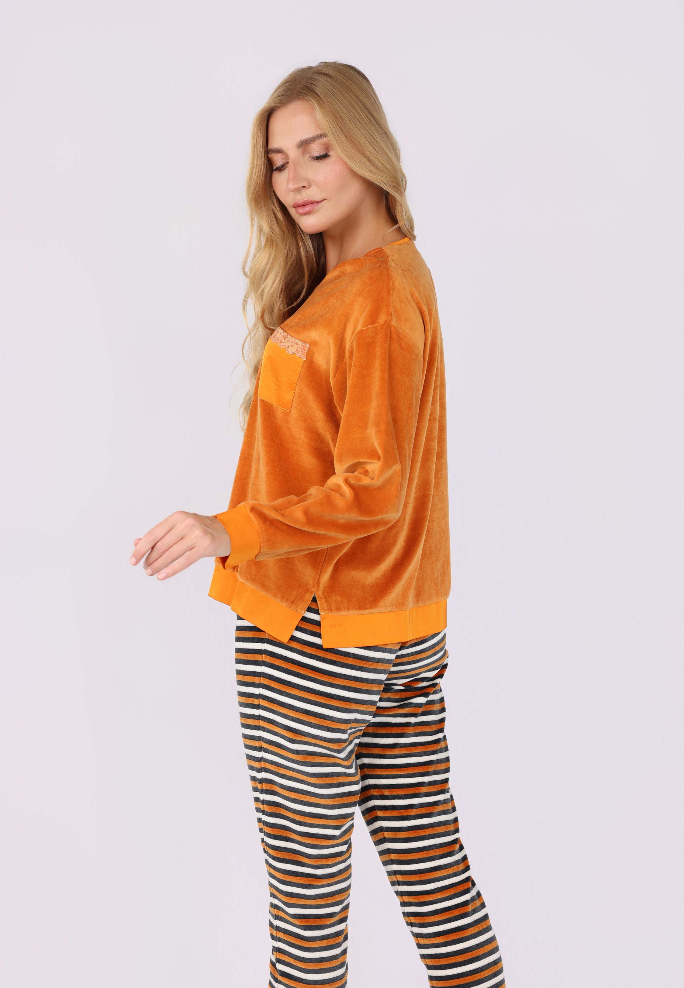 PO-JP-LUNA-060-FW24 LA DOUCEUR D'HIVER