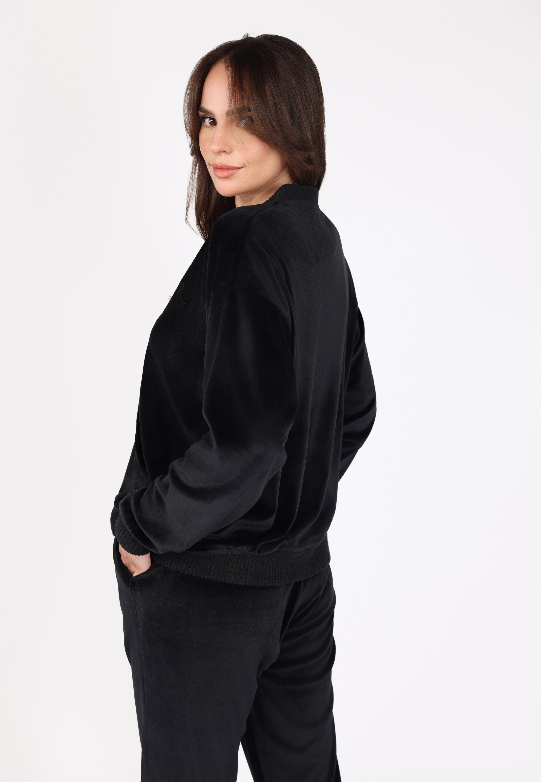 Ensemble pyjama col V à poche | Collection Velvet MLC