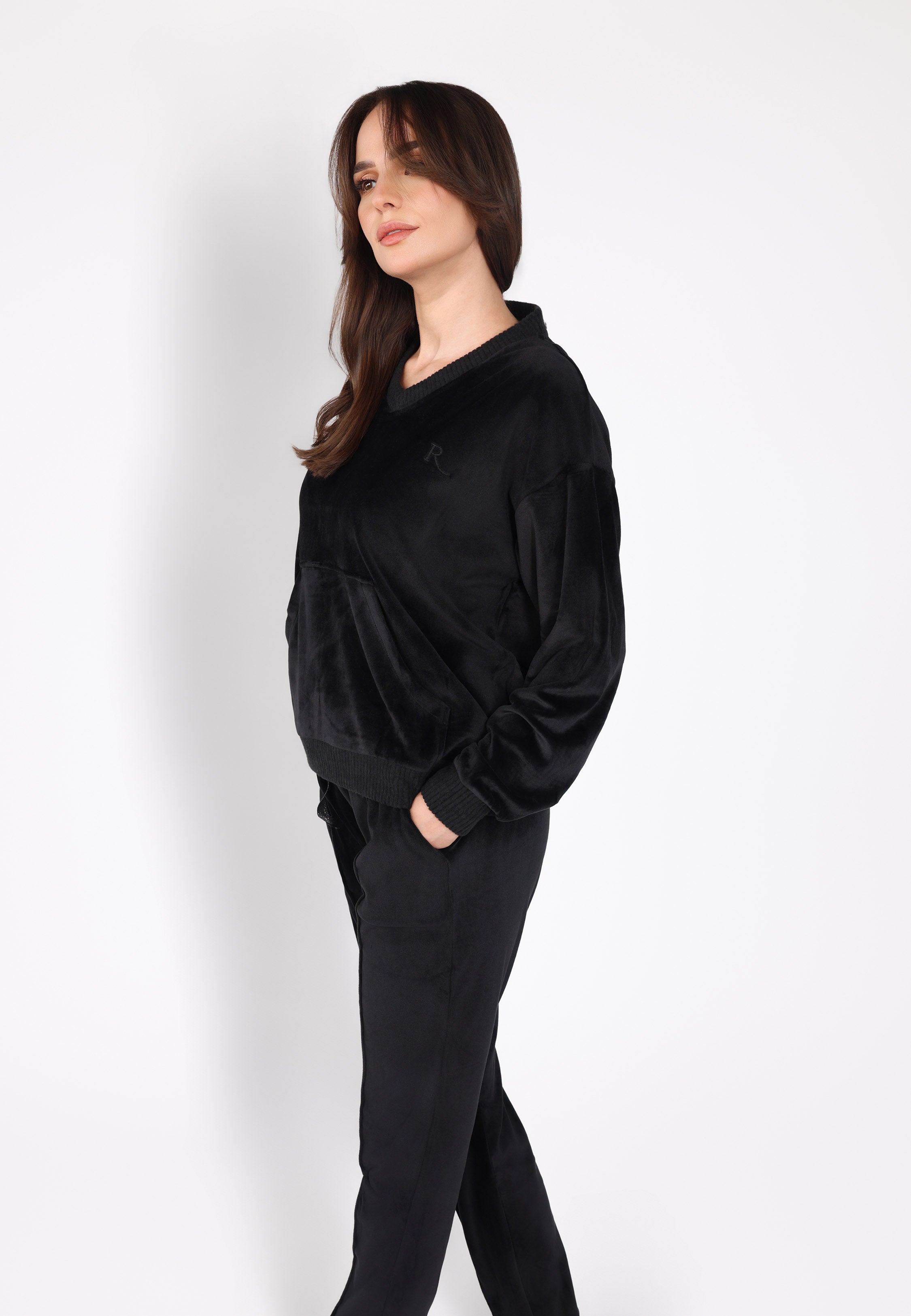 Ensemble pyjama col V à poche | Collection Velvet MLC
