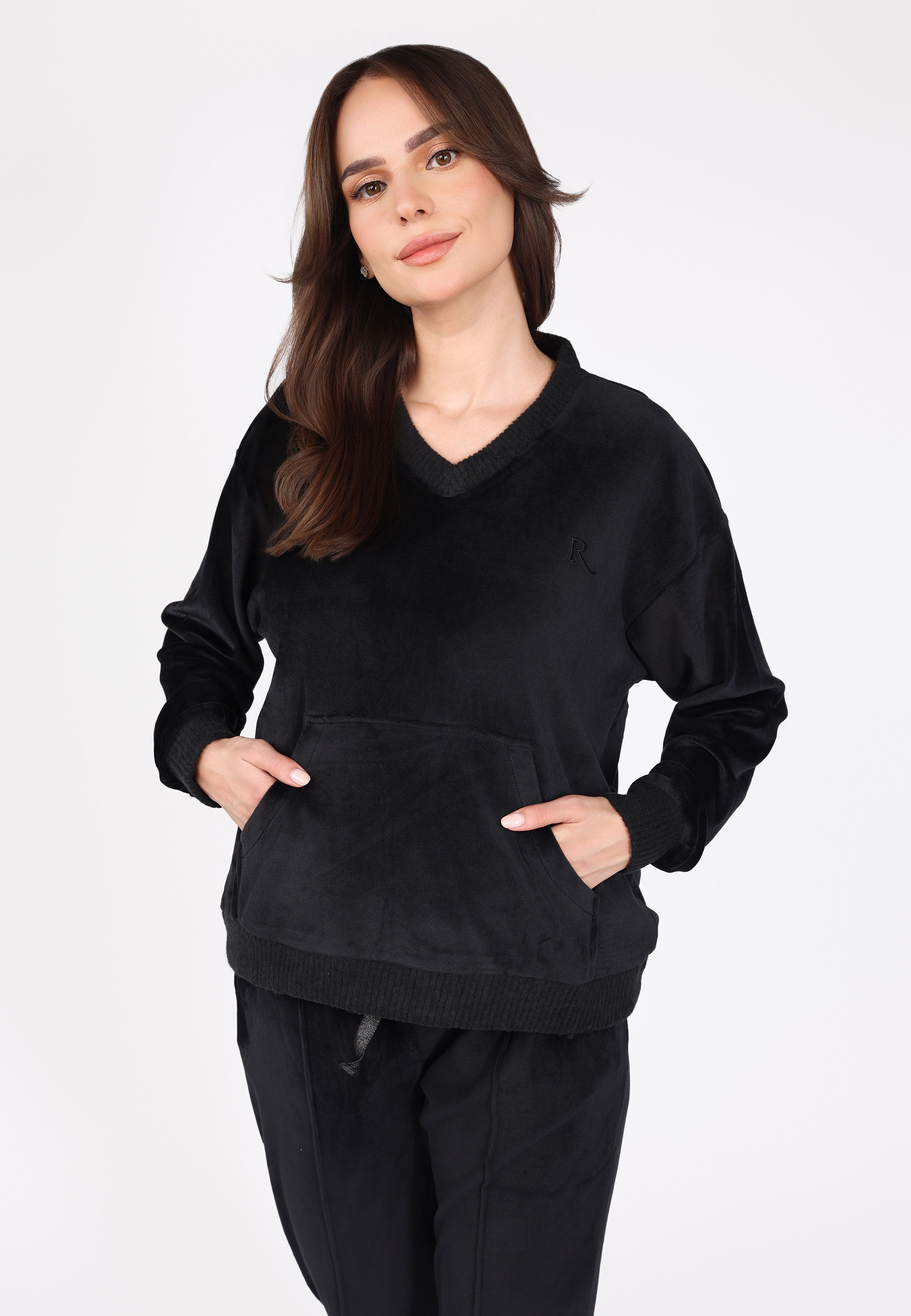 Ensemble pyjama col V à poche | Collection Velvet MLC