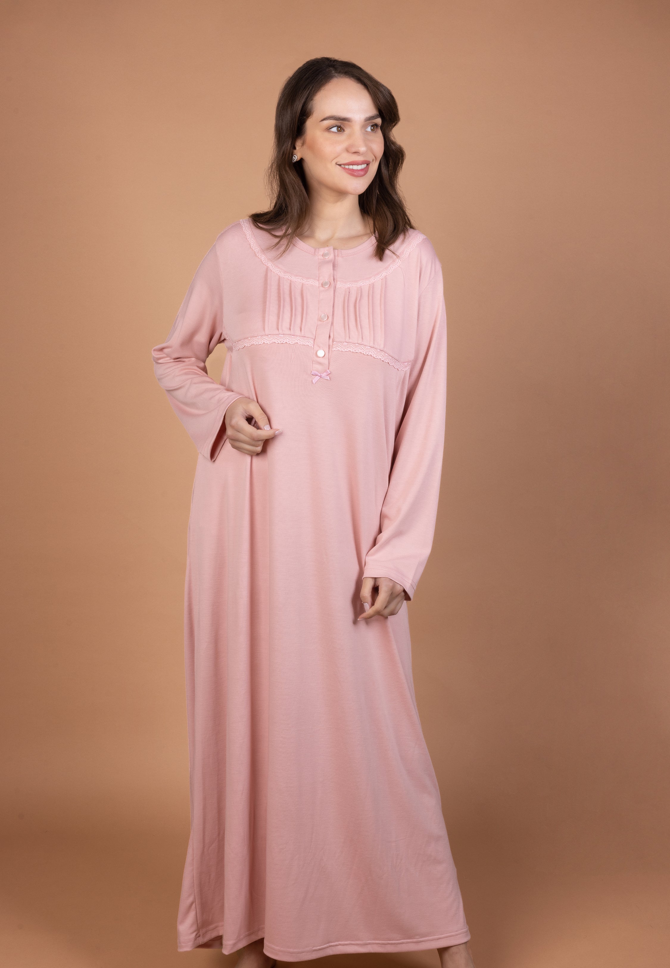 Chemise de nuit longue rose avec détails plissés | Collection NOSTALGIA