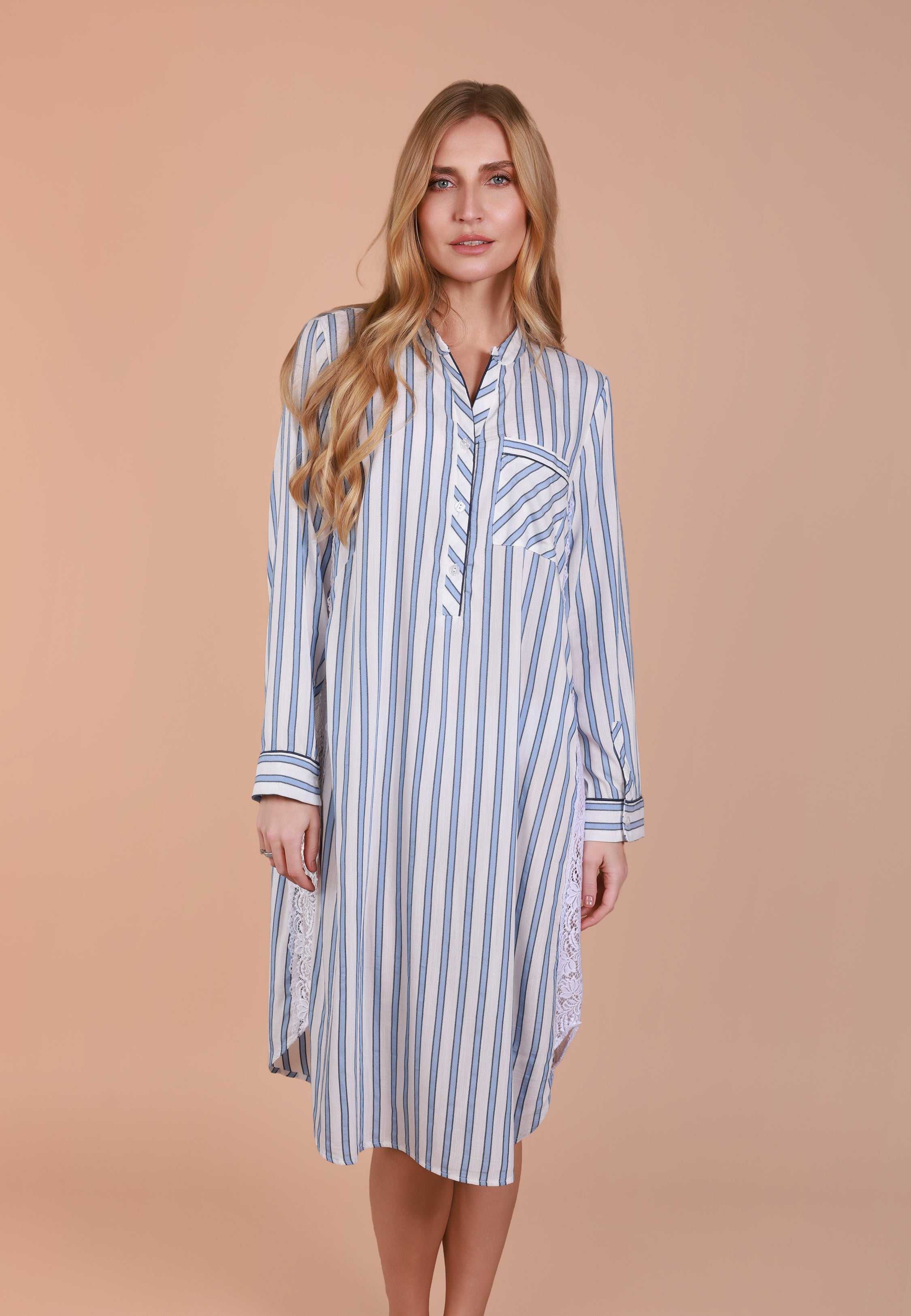Robe de Nuit Longue Rayée avec Dentelle | Collection WALLPAPER