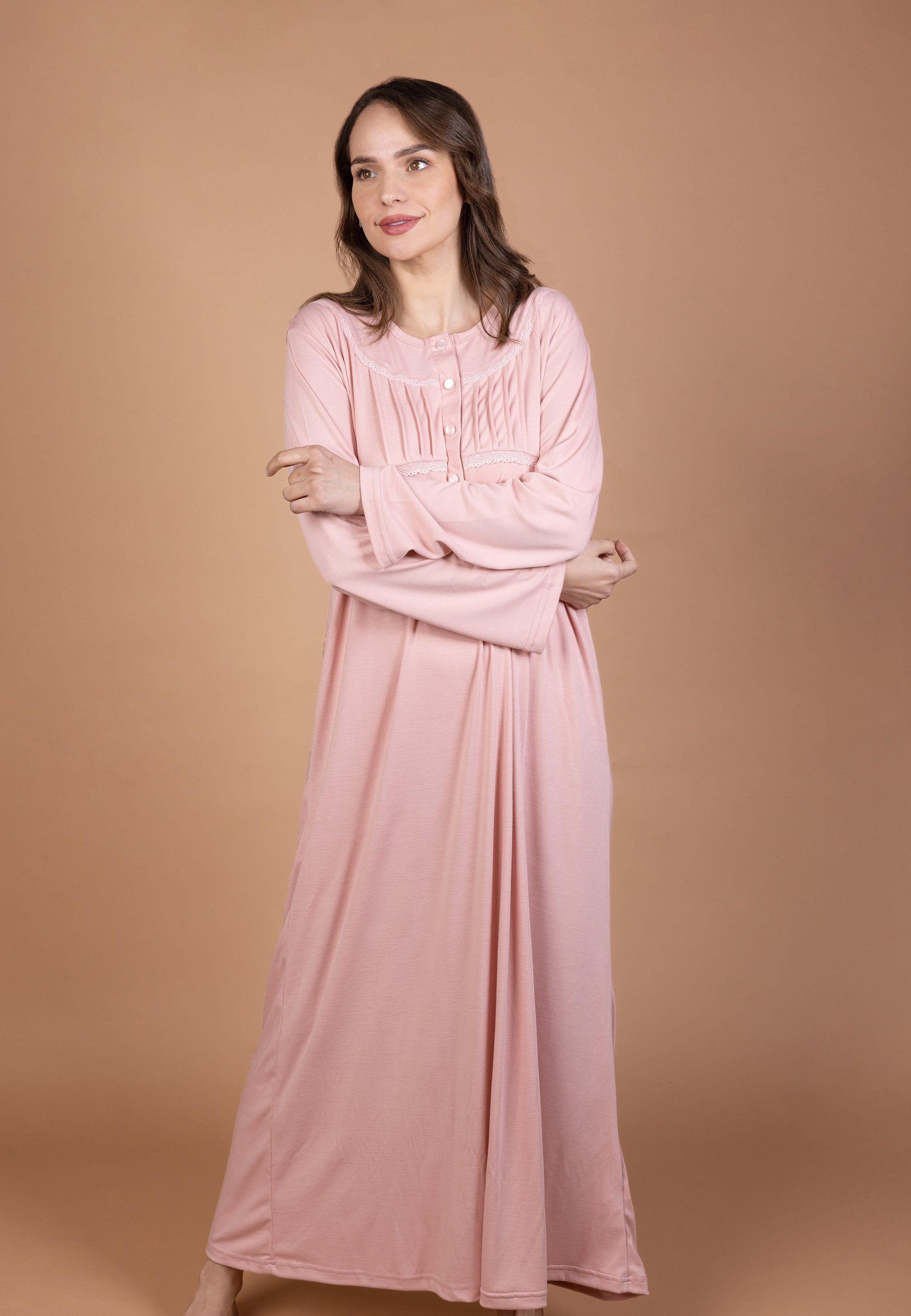 Chemise de nuit longue rose avec détails plissés | Collection NOSTALGIA