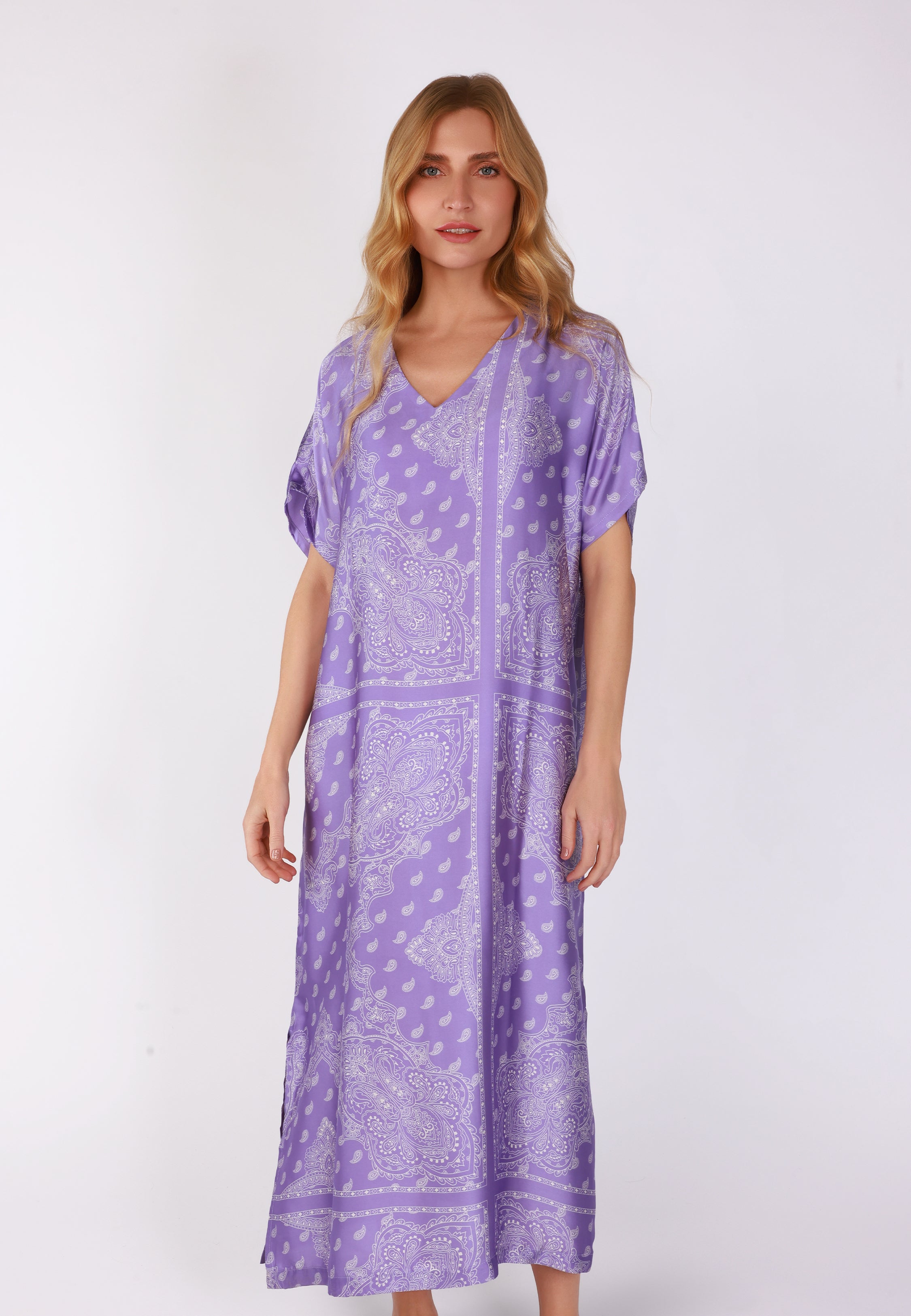 Robe longue en satin | Collection Bandana Purple