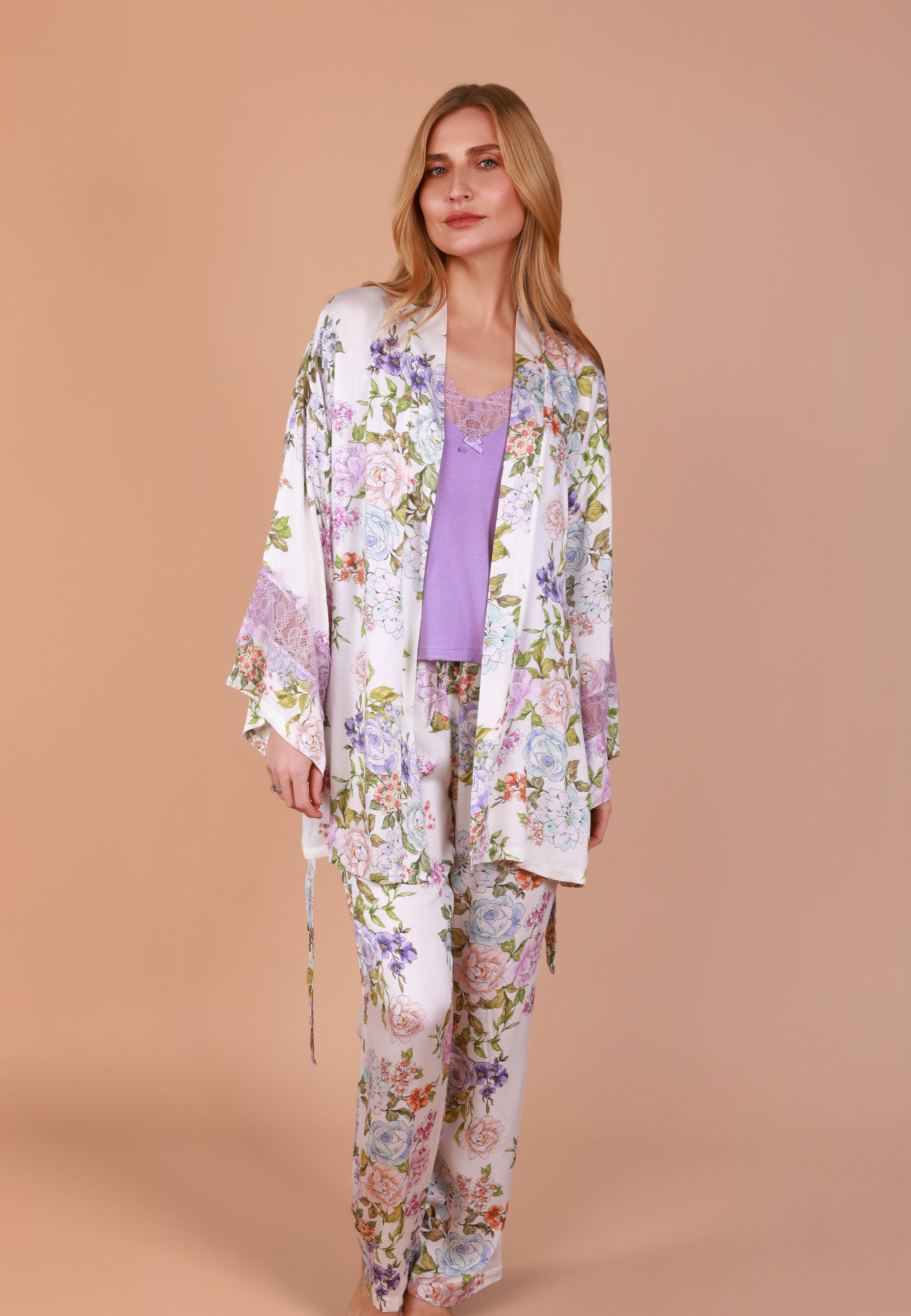 Kimono Court à Imprimé Floral | Collection Floral Print