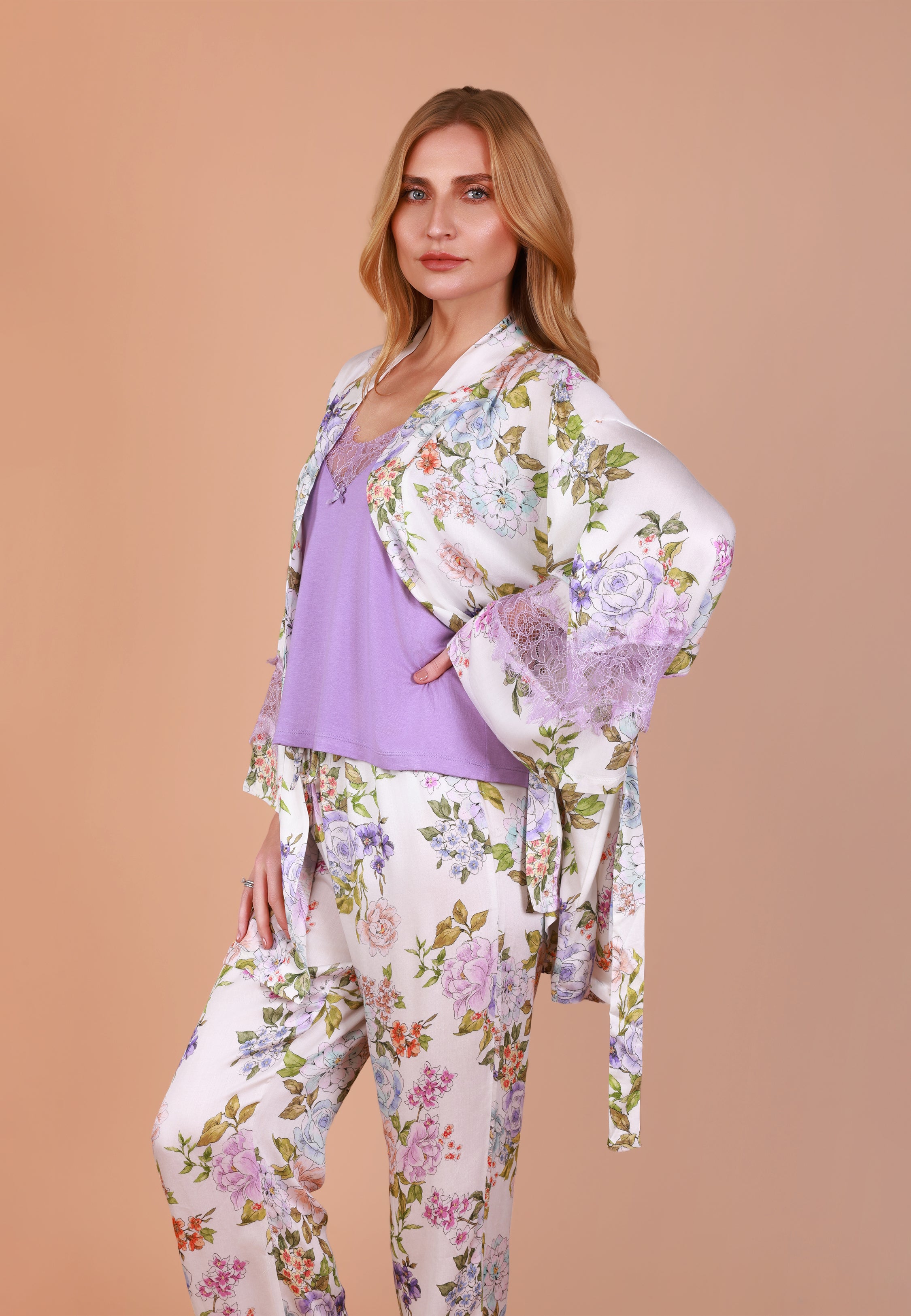 Kimono Court à Imprimé Floral | Collection Floral Print