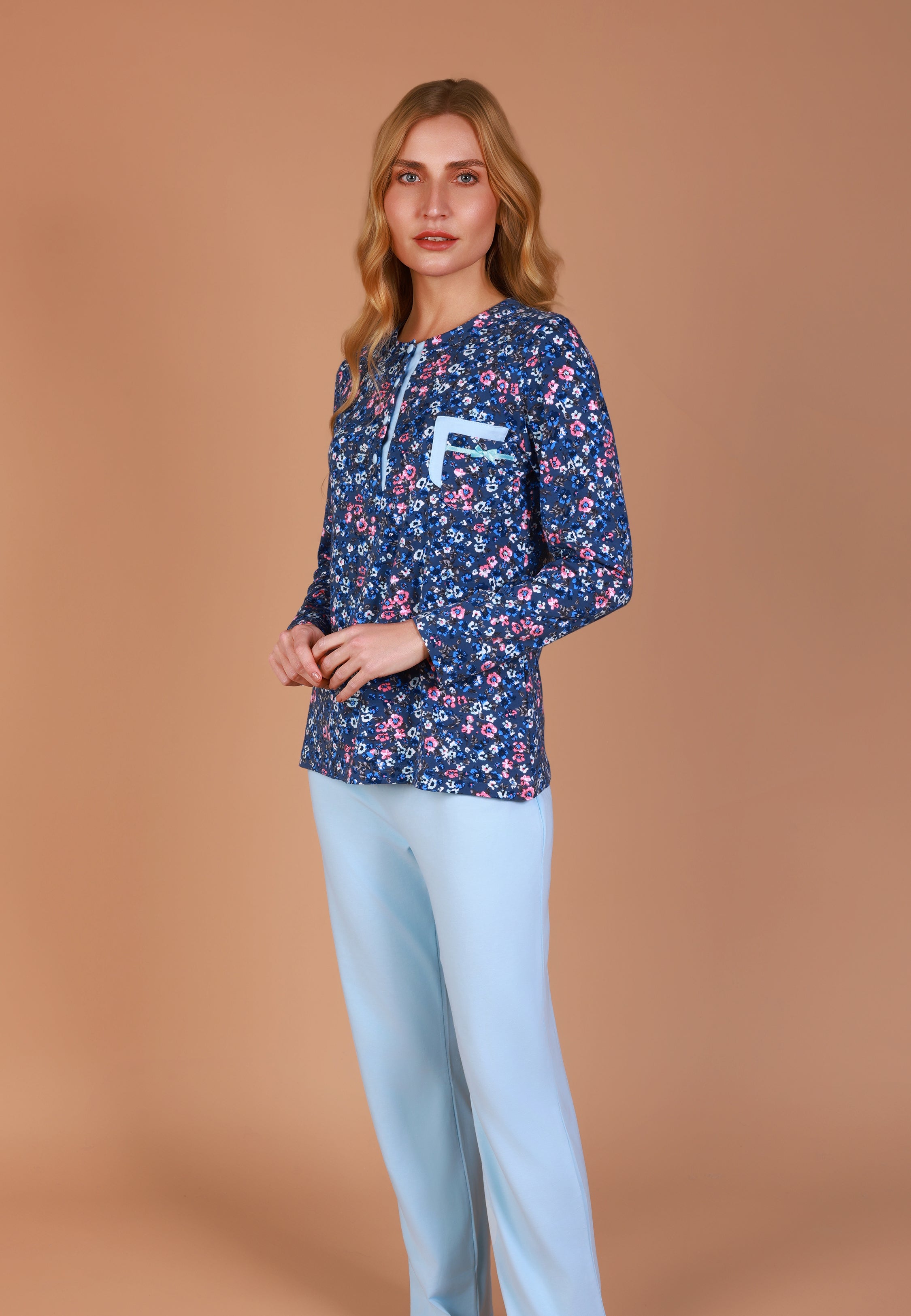 Ensemble pyjama bleu ciel et top fleuri | Collection LIBERTY BLEU