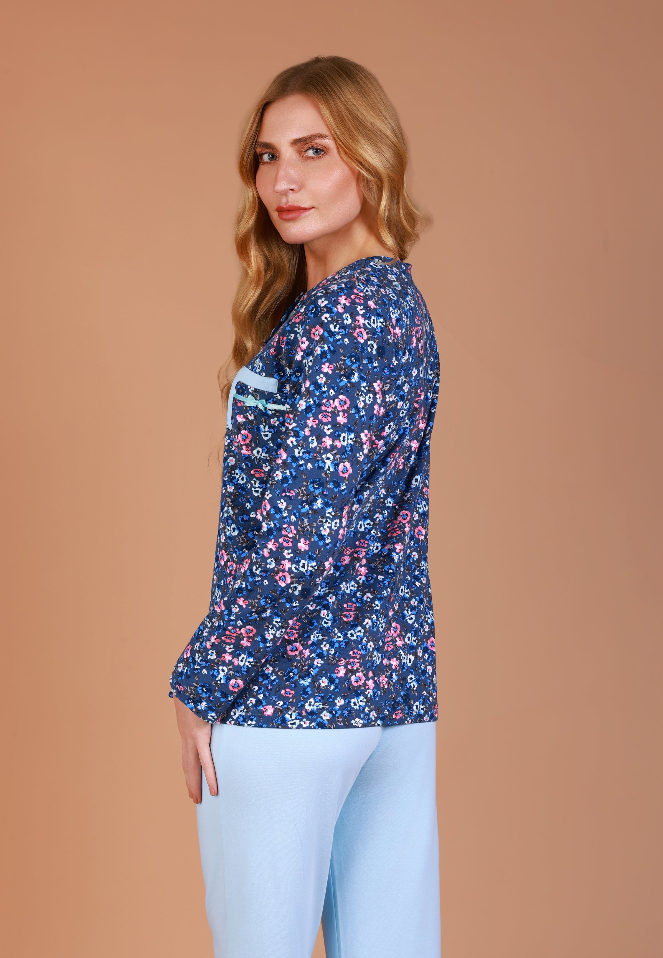 Ensemble pyjama bleu ciel et top fleuri | Collection LIBERTY BLEU