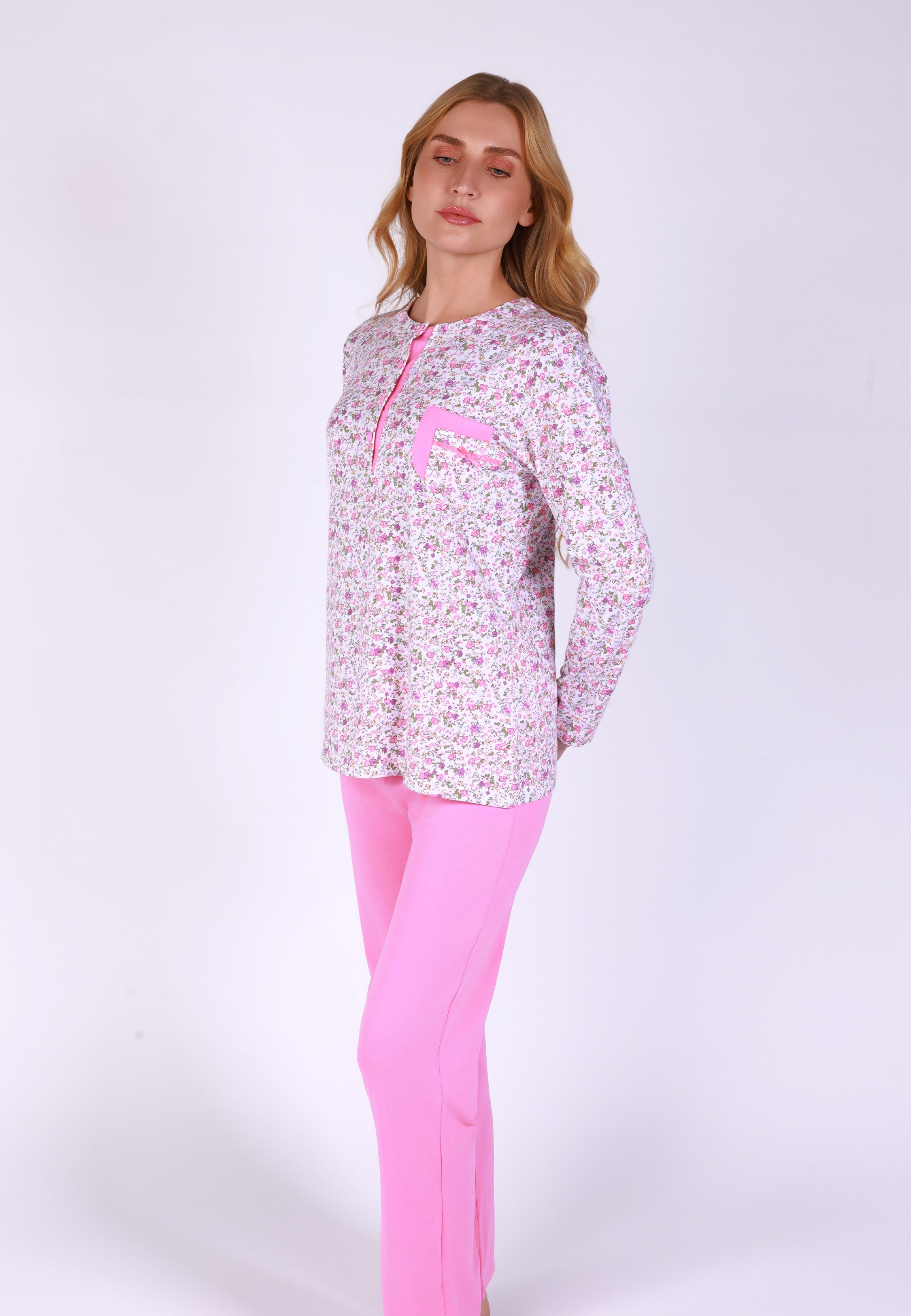 Pyjama manches longues fleuri avec pantalon rose | Collection LIBERTY