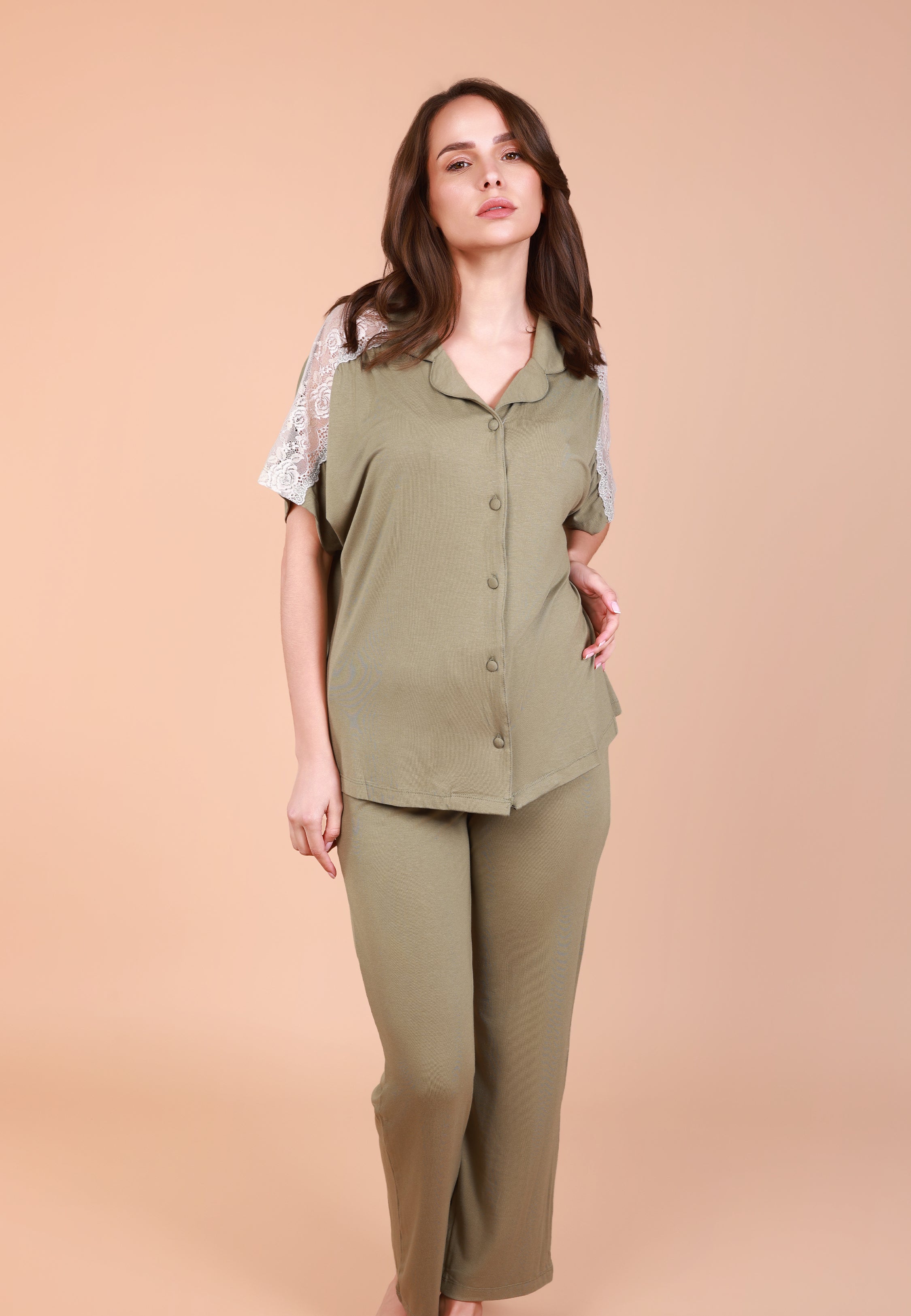 Pyjama Manches Courtes avec Détail Dentelle | Collection TOUCHE D'ÉLÉGANCE