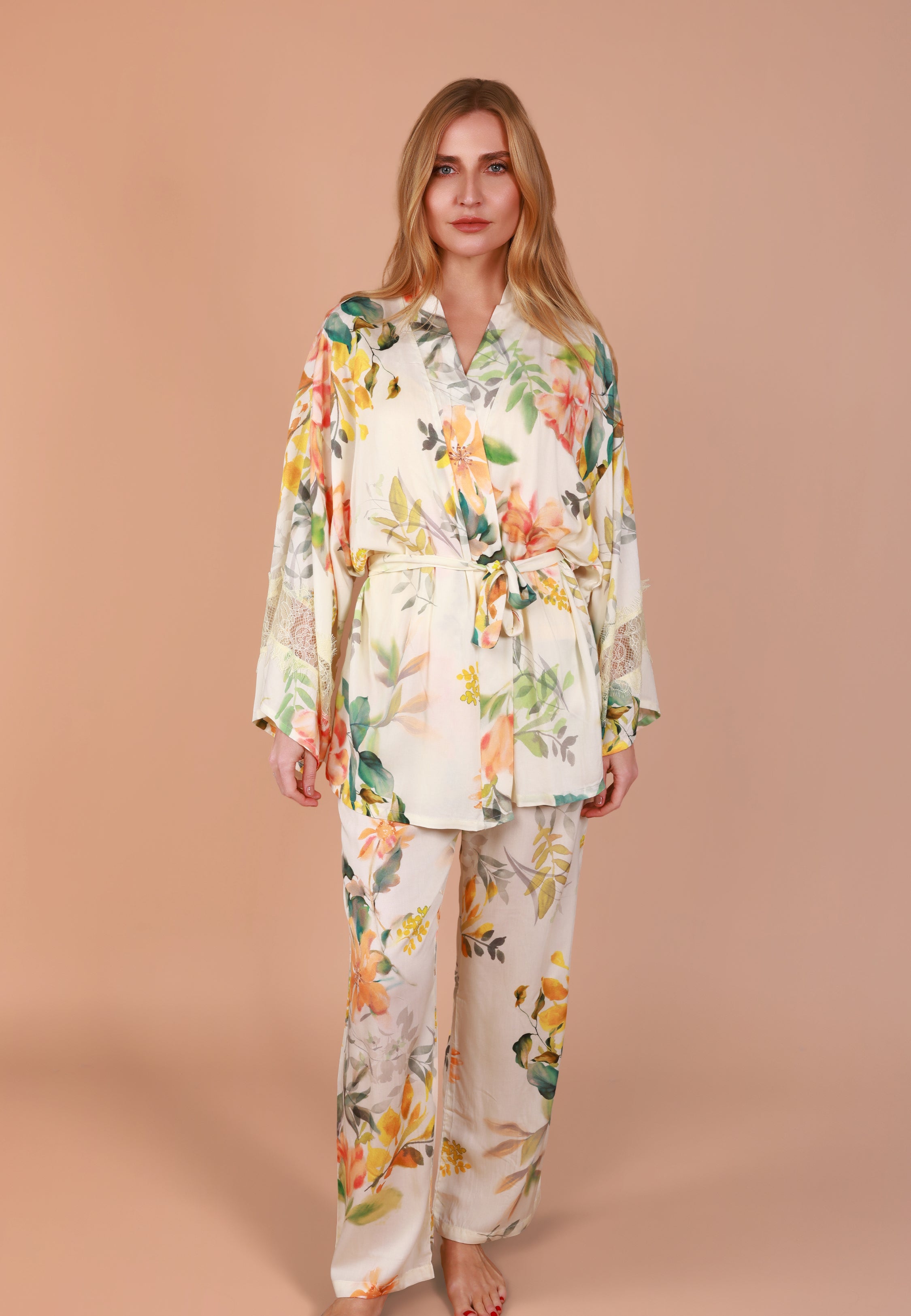 Kimono Court à Imprimé Floral | Collection Floral Print