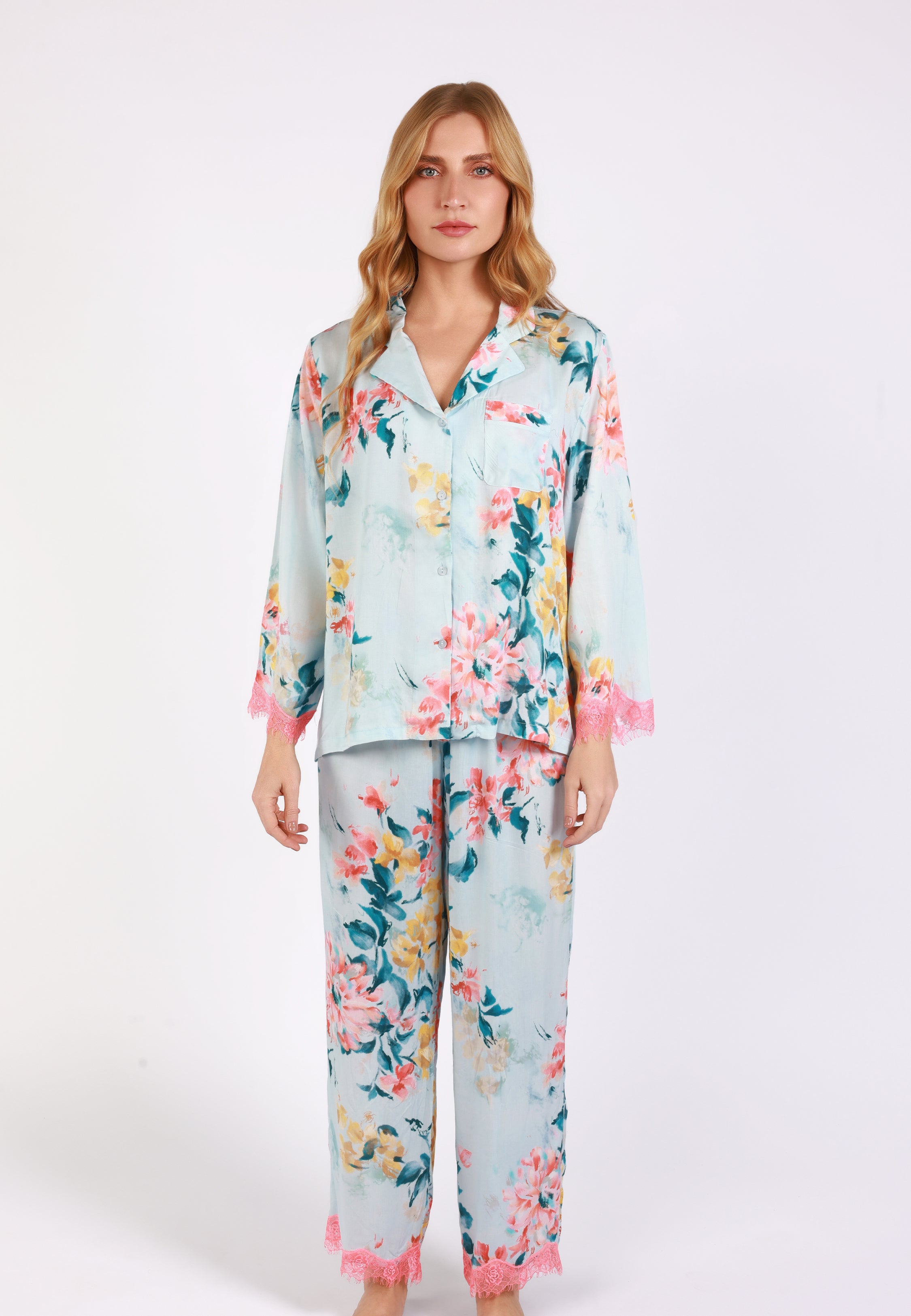 Pyjama Floral avec Finition Dentelle Corail | Collection Floral Print